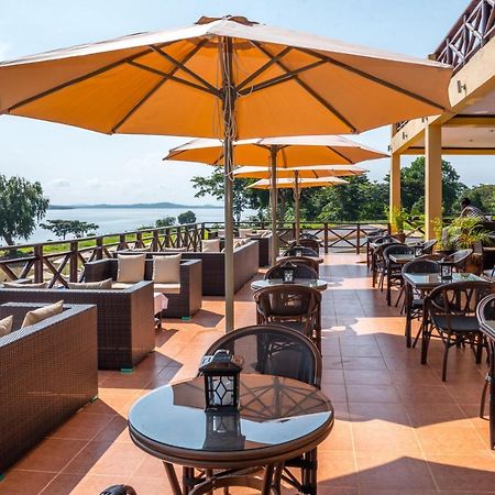 Kaazi Beach Resort Kigo Kültér fotó