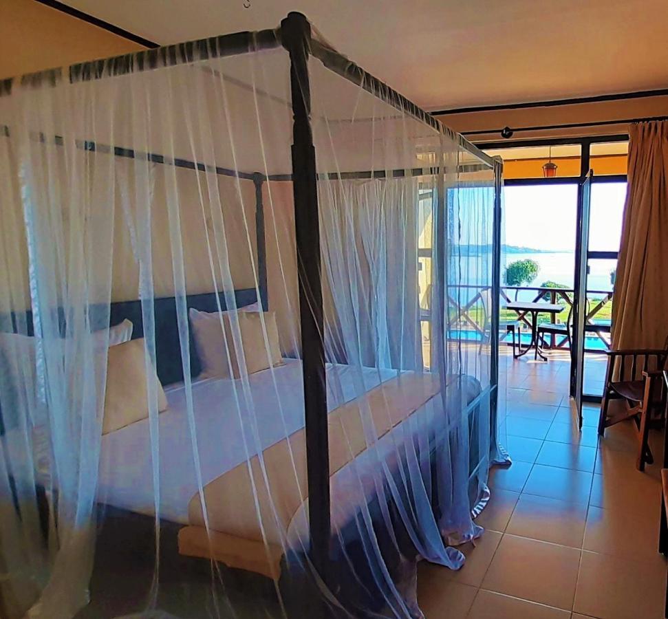 Kaazi Beach Resort Kigo Kültér fotó